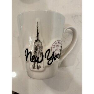 American Atelier World Traveler Fine Porcelain New York Mug